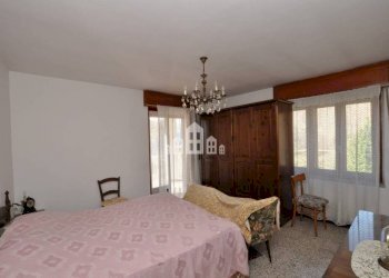 Camera da letto - Casa indipendente Borgata Pianseretto, 5, Pont-Canavese - foto 14