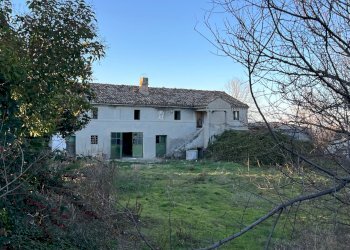 Casa indipendente contrada bore di tenna, Fermo - foto 1