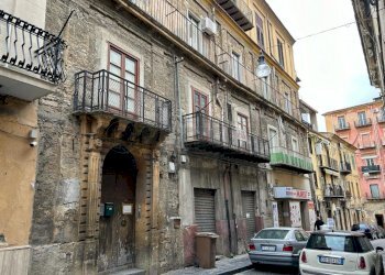 WhatsApp Image 2024-02-29 at 08.55.35 (15).jpeg - Trilocale via mauro tumminelli 14, Caltanissetta - foto 1