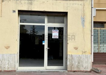 WhatsApp Image 2024-02-29 at 08.55.02 (11).jpeg - Locale Commerciale VIA FILIPPO PALADINI 20, Caltanissetta - foto 2