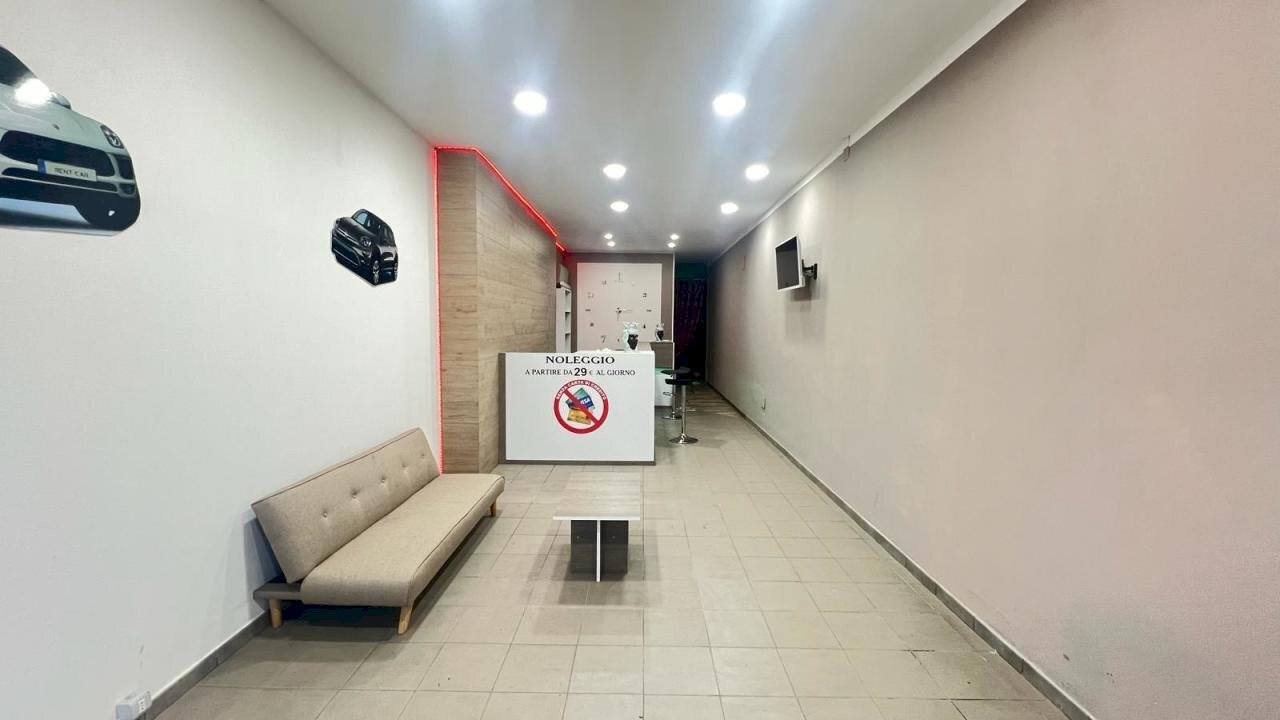 WhatsApp Image 2024-02-29 at 19.14.28(1).jpeg - Locale Commerciale Tremestieri Etneo - foto 1