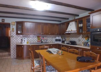 DJI_0007.JPG - Casa indipendente Farindola - foto 20