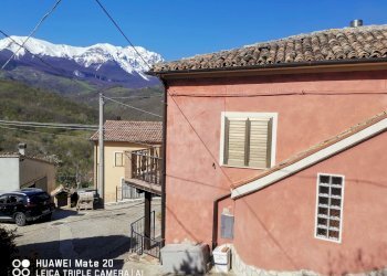 IMG_20250408_102210.jpg - Casa indipendente Farindola - foto 3