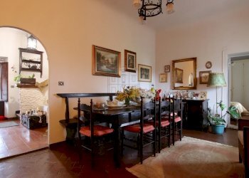 vendesi casa di corte antica con giardinoIMG_9858. - Townhouse Via Pesciatina, Capannori - photo 11