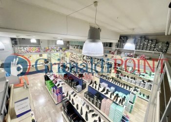 WhatsApp Image 2024-01-25 at 14.43.42 (1)_risultat - Locale Commerciale Via Imperatore Adriano 6, Lecce - foto 11