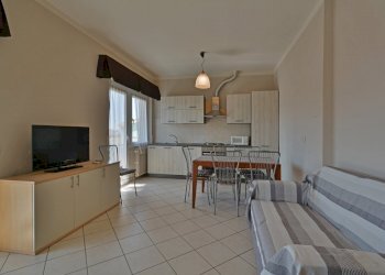 DSC_6615.jpg - Bilocale San Bartolomeo al Mare - foto 1