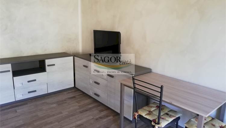 Two-room apartment Perosa Argentina - photo 3