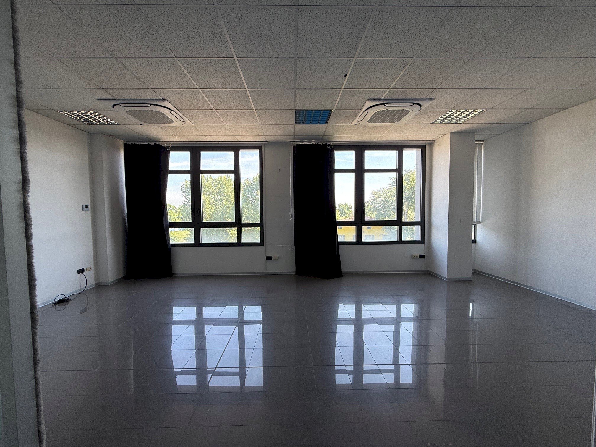 Ufficio via Persicetana Vecchia, 28, Bologna (zona Borgo Panigale) - foto 1