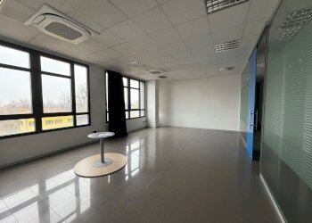 Ufficio via Persicetana Vecchia, 28, Bologna (zona Borgo Panigale) - foto 1