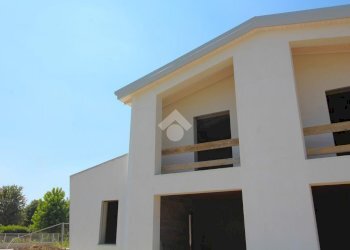 Portion of a house Via Riscossa, Rio Saliceto - photo 4