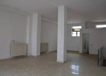 Stanza non arredata - Negozio via Palestro, Gallarate - foto 12