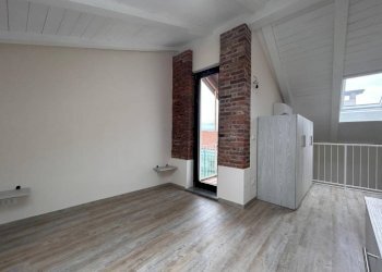 Stanza non arredata - Bilocale via Busca, 7, Cuneo (zona Centro) - foto 10