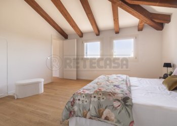 camera padronale - Quadrilocale Via Zuccola 37, Bolzano Vicentino - foto 23