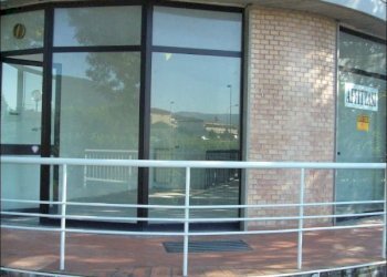 FONDO - Locale Commerciale Sesto Fiorentino - foto 19