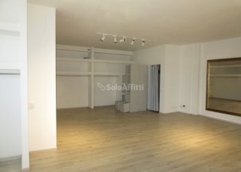 IMG_1477.JPG - Locale Commerciale Sesto Fiorentino - foto 4