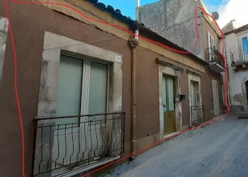 IA4708PA.jpg - Villa Corso Vittorio Emanuele 135, Palazzolo Acreide - foto 2