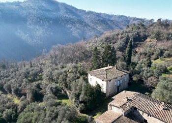 Vendesi villa colline luccaDJI_0220.JPG - Villa Via del Macennere 8252/A, Lucca - foto 2