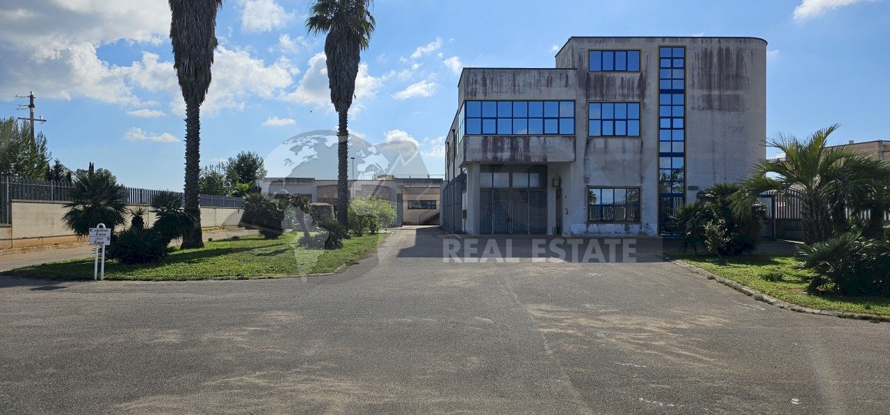 3.jpg - Locale Commerciale Via Gallipoli, Galatone - foto 3