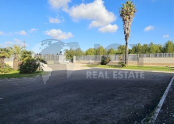 5.jpg - Locale Commerciale Via Gallipoli, Galatone - foto 5