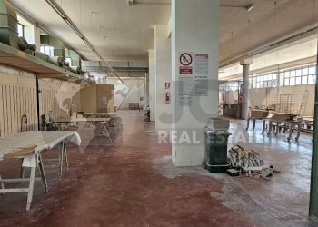 13.jpg - Locale Commerciale Via Gallipoli, Galatone - foto 14