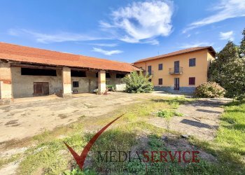 Farmhouse Cuneo, Via Cascina Pozzo, Cuneo - photo 1