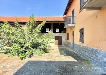 Farmhouse Cuneo, Via Cascina Pozzo, Cuneo - photo 5