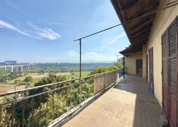 Farmhouse Cuneo, Via Cascina Pozzo, Cuneo - photo 32