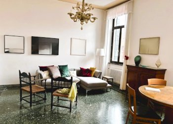 Three-room apartment Venezia - photo 1