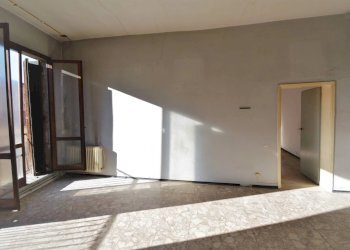 Three-room apartment Venezia - photo 2