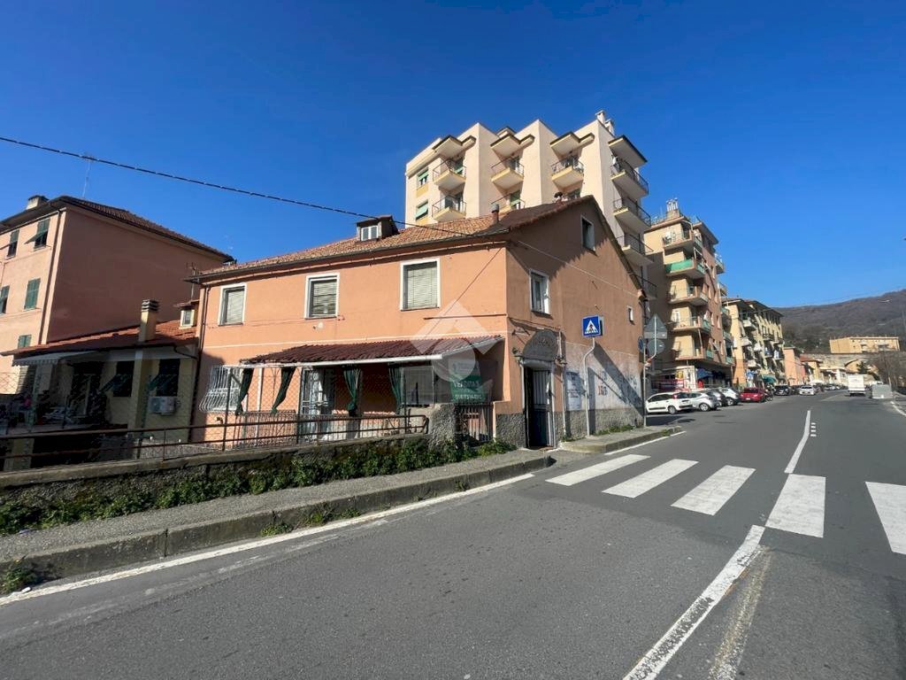 Semi-detached house Via Elia Bernardini, Genova (neighborhood Molassana) - photo 1