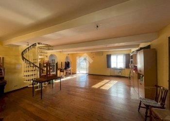 Semi-detached house Via Elia Bernardini, Genova (neighborhood Molassana) - photo 2