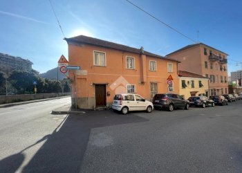 Semi-detached house Via Elia Bernardini, Genova (neighborhood Molassana) - photo 10