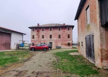 Capannone Soliera - foto 1