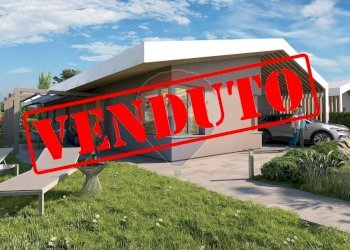 Single Family Villa Brembate - photo 1