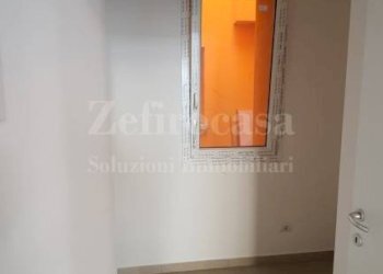 ripostiglio/retro - Negozio Cento - foto 6