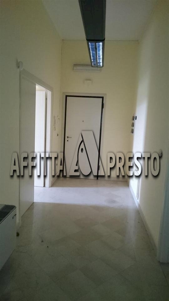 Office Livorno - photo 3