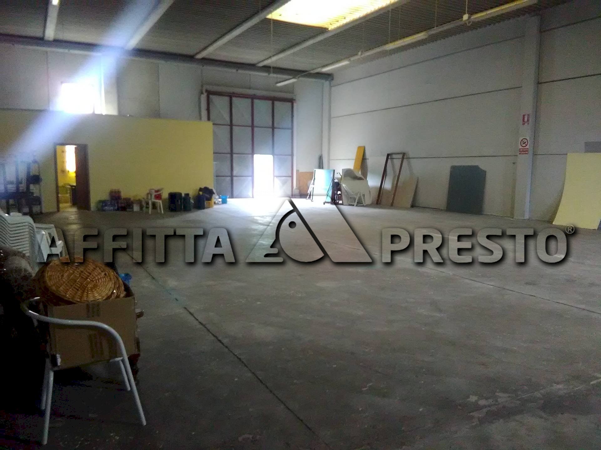 Commercial Activity Collesalvetti - photo 3