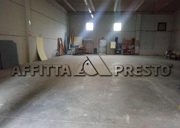 Commercial Activity Collesalvetti - photo 1