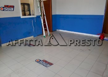 Commercial Activity Via Firenze, Collesalvetti - photo 1