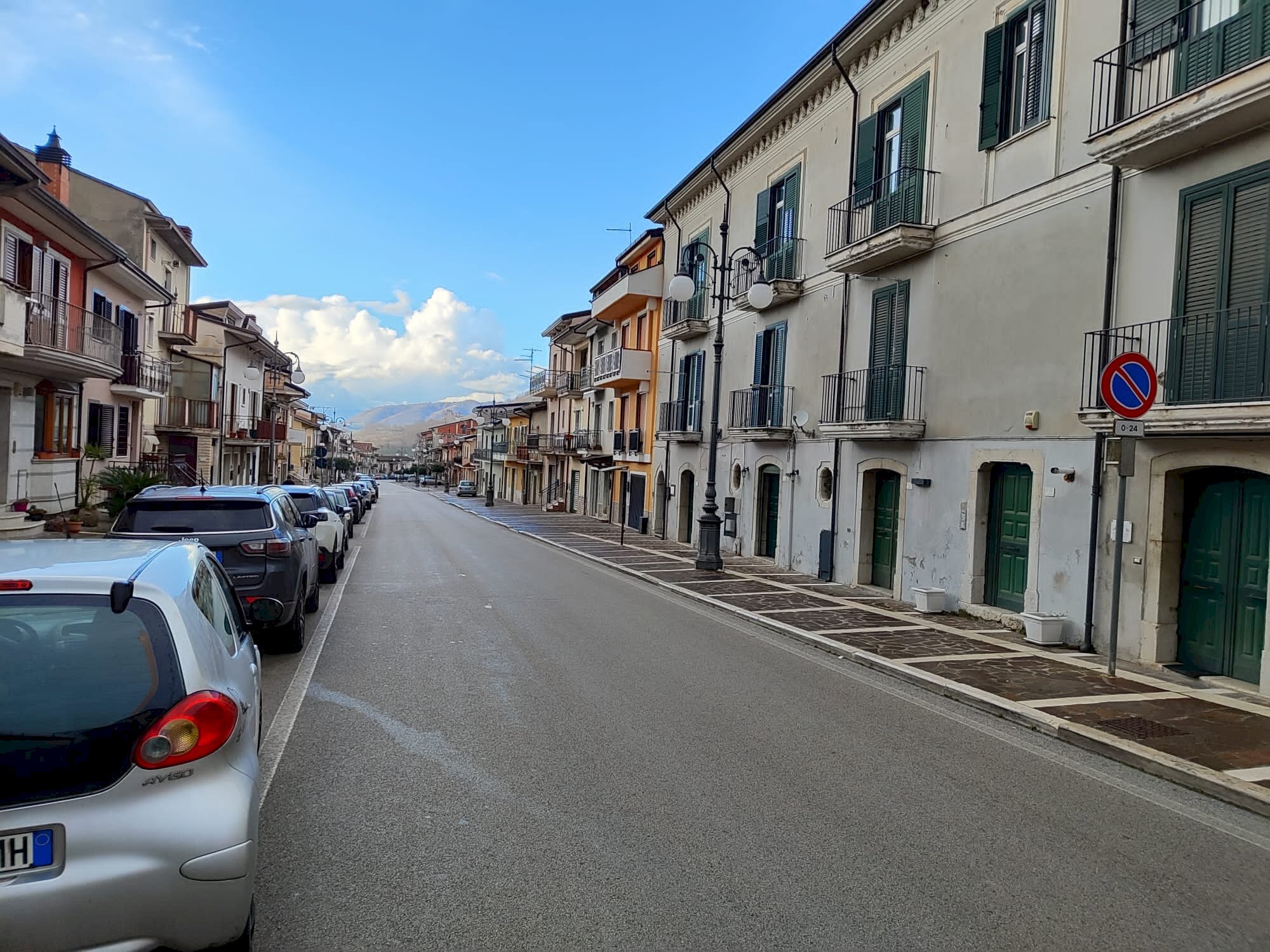 Trilocale via giuseppe garibaldi, Pratola Serra - foto 1