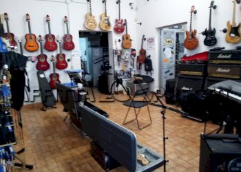 Commercial Activity Collesalvetti - photo 13