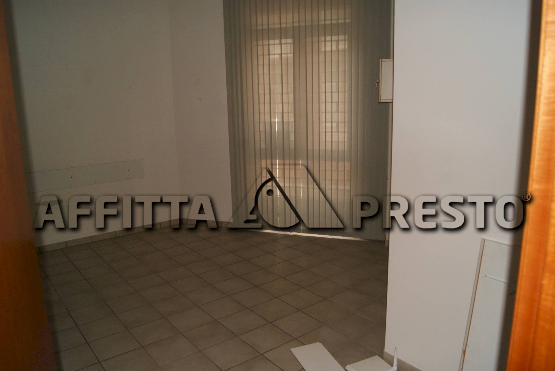 Office Livorno - photo 2