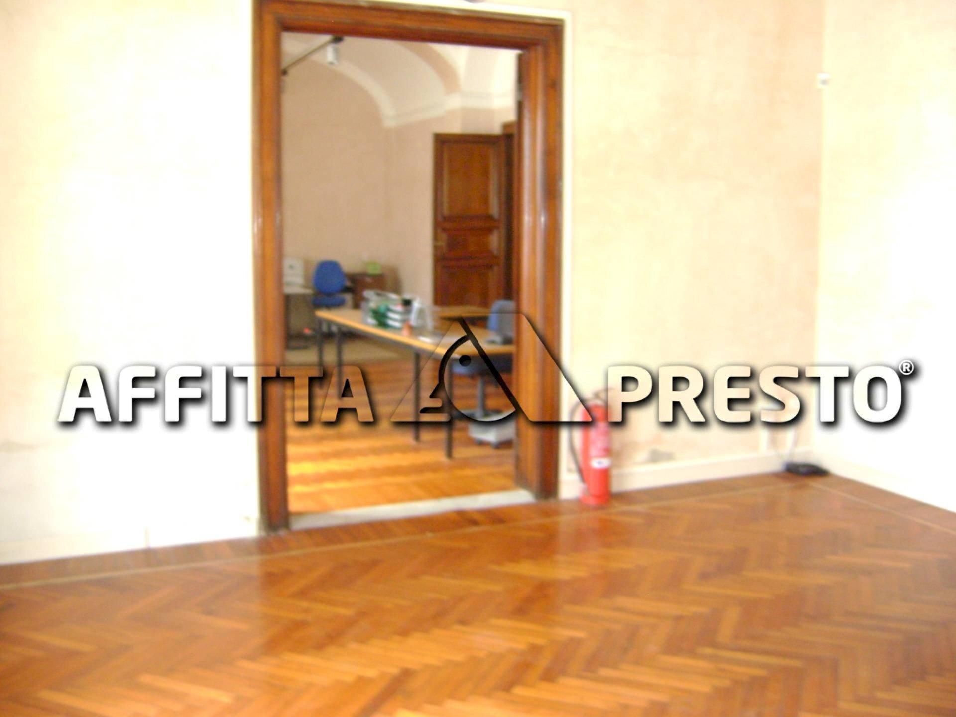 Office Livorno - photo 2