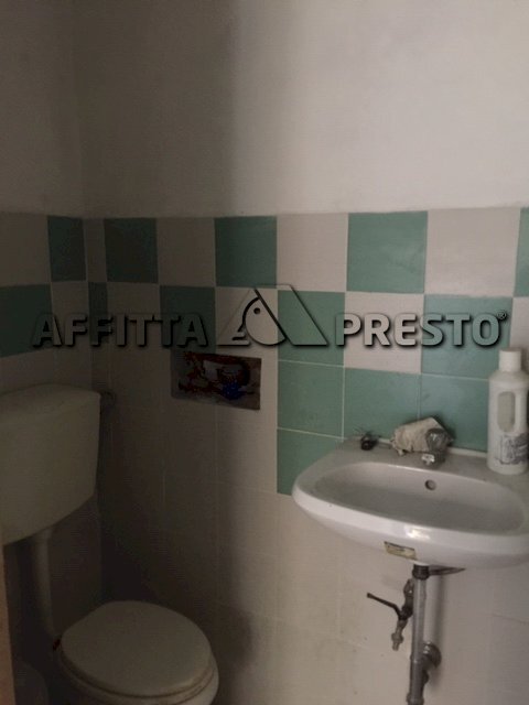 Commercial Activity Via Pio Alberto Del Corona, Livorno - photo 3