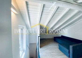 mansarda - Three-room apartment via Camillo Benso di Cavour, 38, Varese - photo 20