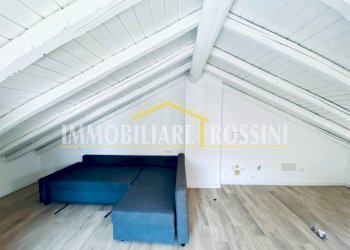 mansarda - Three-room apartment via Camillo Benso di Cavour, 38, Varese - photo 21