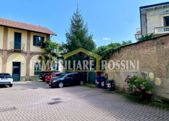 corte - Three-room apartment via Camillo Benso di Cavour, 38, Varese - photo 33