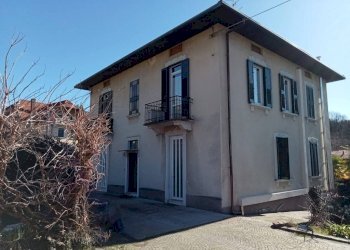 Facciata - Villa via Lunga, 1, Gemonio - foto 4