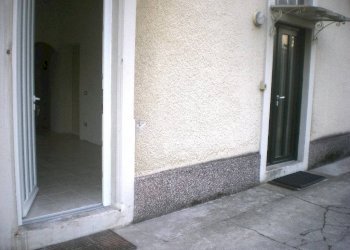 Facciata - Villa via Lunga, 1, Gemonio - foto 23