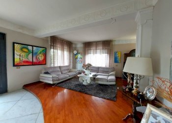 li8.jpg - Villa Licciana Nardi - foto 9